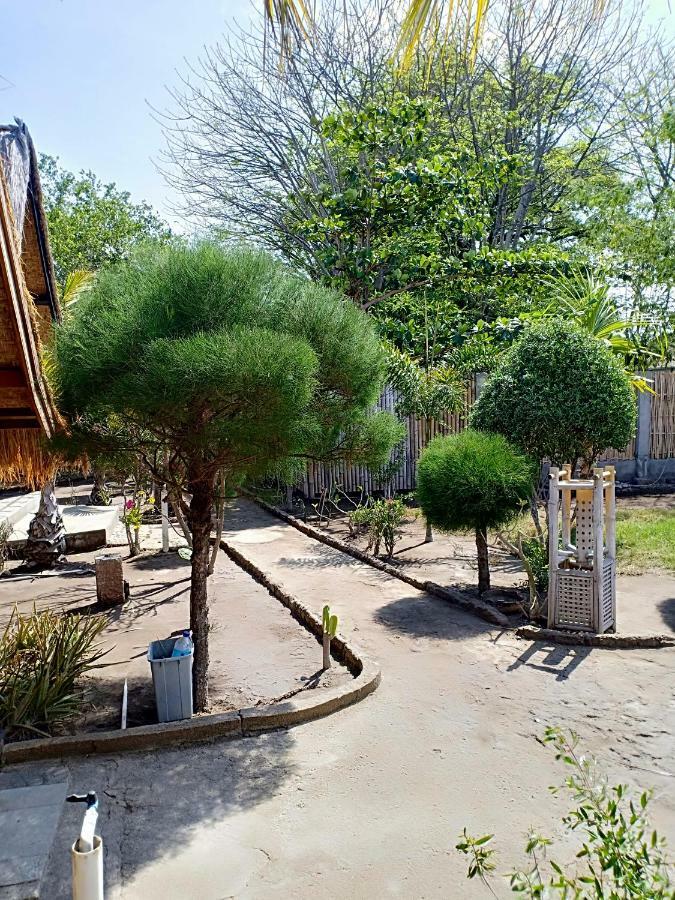 Youpy Bungalows Гили Еър Екстериор снимка